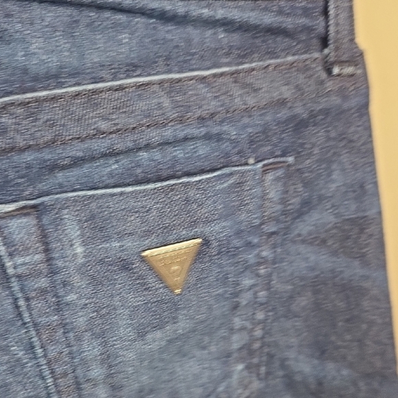 Guess Los Angeles Dark Wash Skinny Jeans Women’s Size 24 - Picture 6 of 9